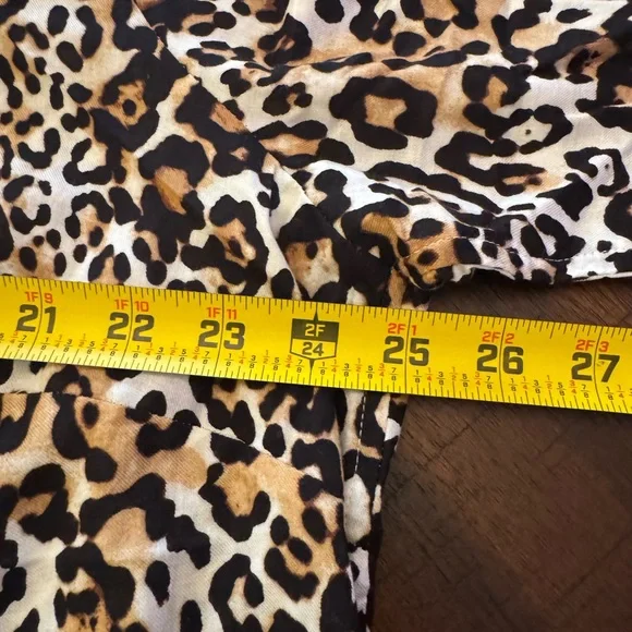 Talbots 3X Leopard Print Button-Up Shirt Casual Animal print Women’s - Picture 4 of 10